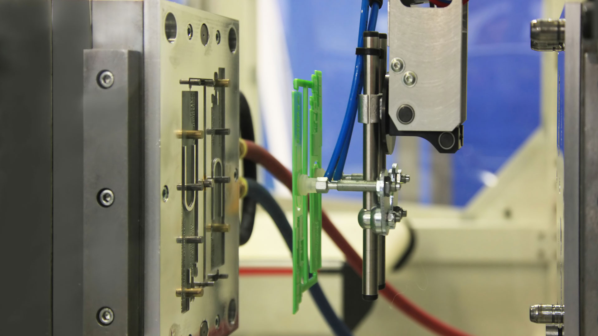 Injection Molding Banner Image